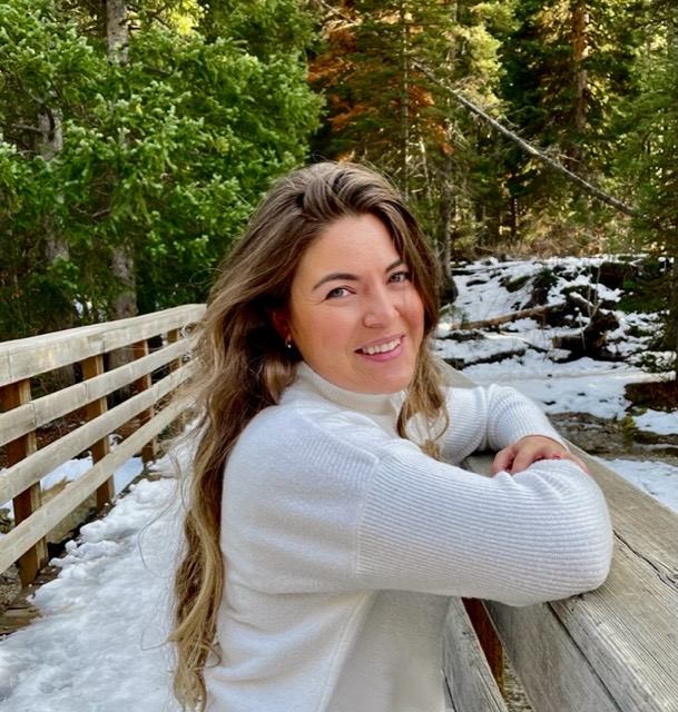 Picture of Elizabeth Cohen, ACMHC, EMDR Credentialed Therapist